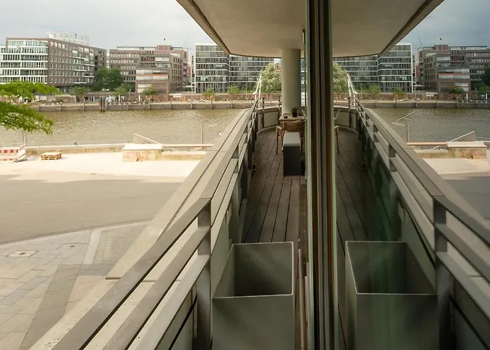 Come2stay Hafencity - Marco Polo Tower 2 Apartament Hamburg