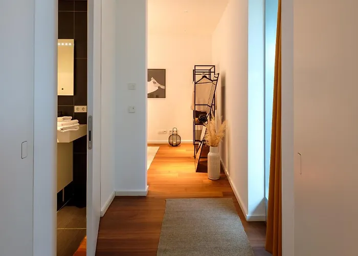 Come2stay Hafencity - Marco Polo Tower 2 *